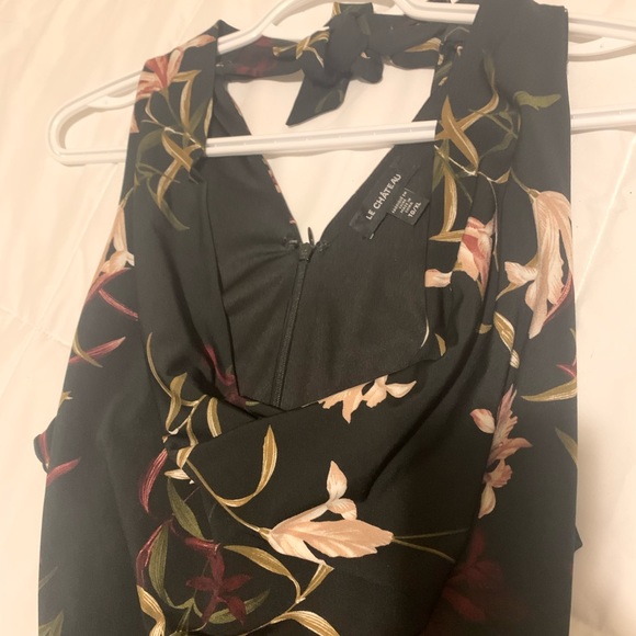 SIZE XL Cowl neck Le Chateau dress/zipper with tie - Picture 2 of 3